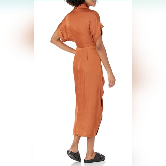 Steve Madden Tori Gathered Dress In Mocha Bisque Size 4 NWT - Picture 2 of 8